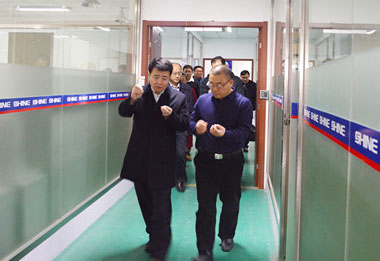 张德平副市长视察老子有钱lzyq88