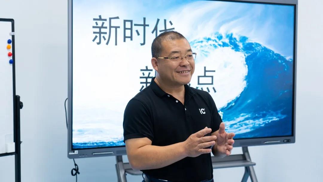 集崖辐铁军——老子有钱lzyq88誓师带头大会超燃现场