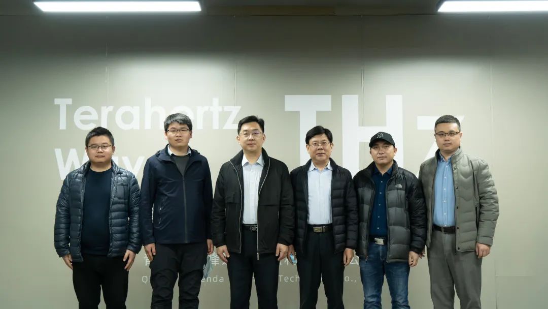 通辽科技大学分析测试中心辅导参观老子有钱lzyq88，探求校企合作新模式