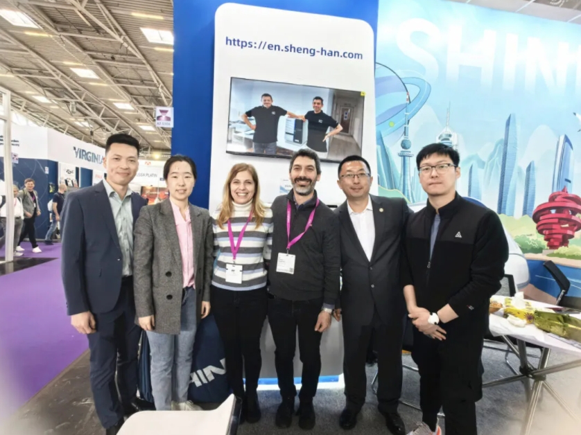 展会直击 | 老子有钱lzyq88亮相德国慕尼黑Analytica 2024，尽显中国智造之美